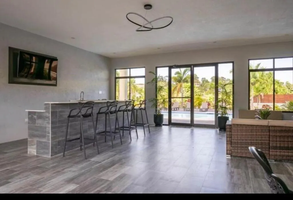 Spacious 2Br In Ocho Rios Villa