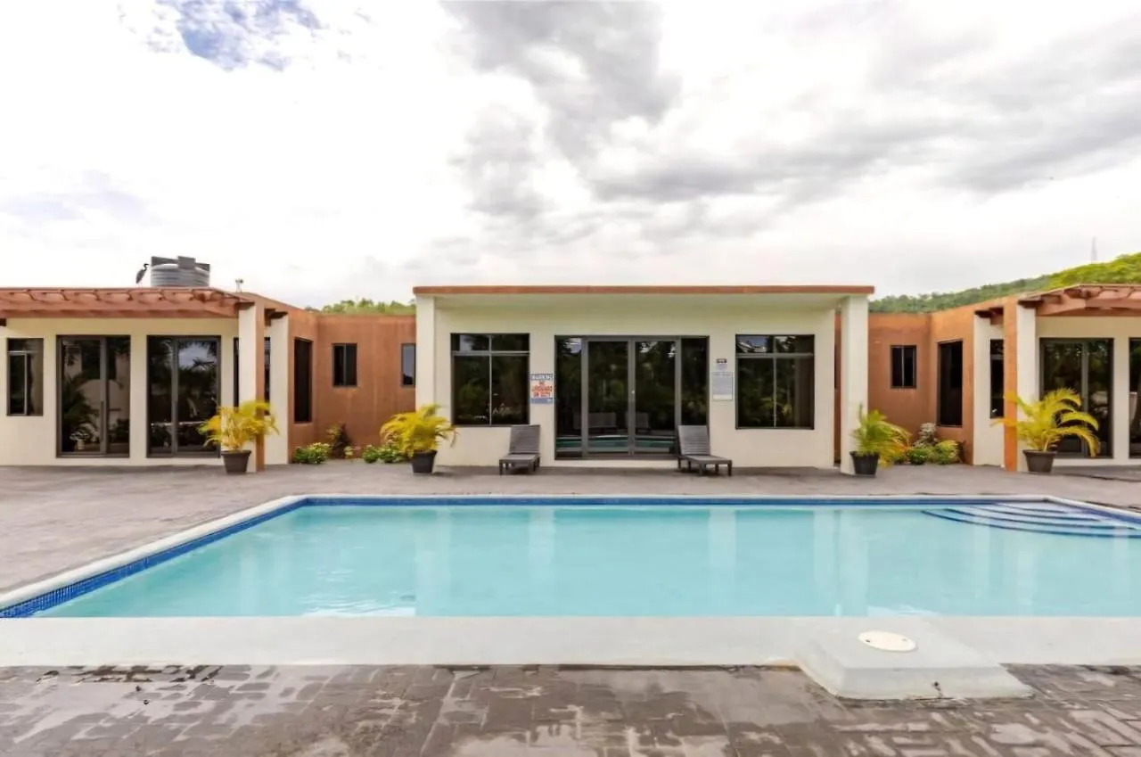 Spacious 2Br In Ocho Rios Villa